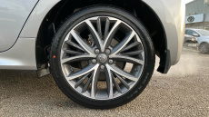 Toyota Yaris 1.5 Hybrid Excel 5dr CVT Hybrid Hatchback